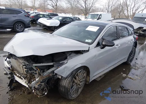 2022 Kia K5 Gt z USA, uszkodzony, nr VIN 5XXG44J84NG097109